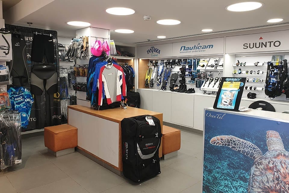 diving-shop-eilat-manta diving shop in Manta Diving Center